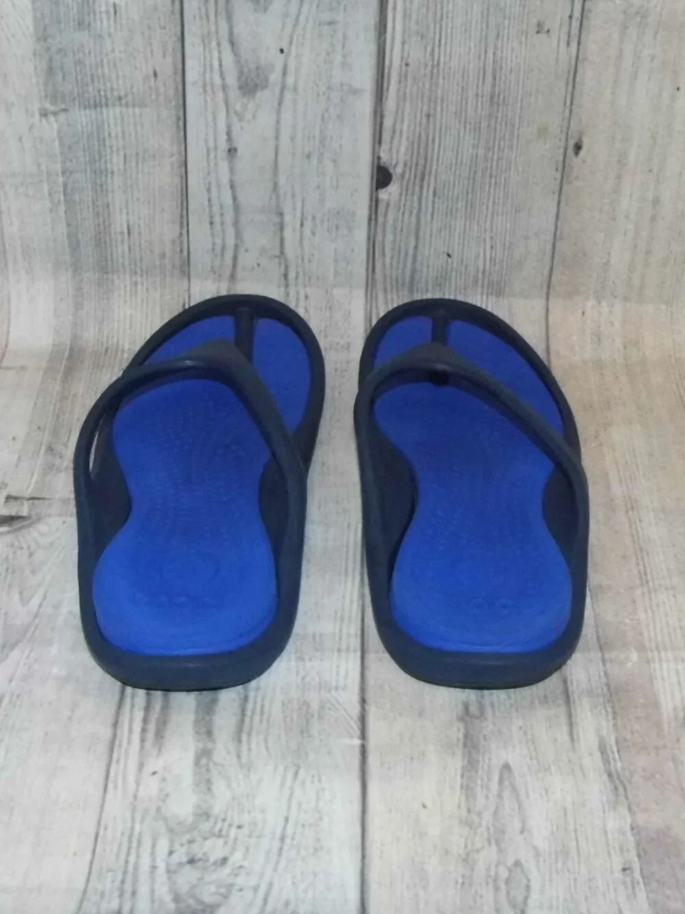 CROCS Athens Blue Thong Sandals Mens size 10